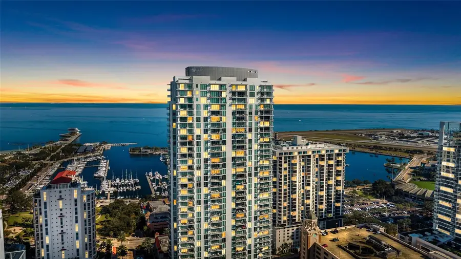 100 1st Avenue N #1504, Saint Petersburg, FL 33701 - Image #2