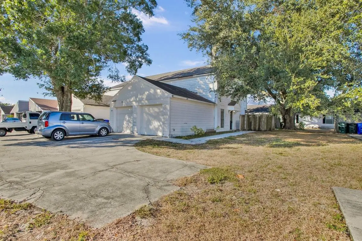1817 Crystal Grove Drive, Lakeland, FL 33801 - Image #1