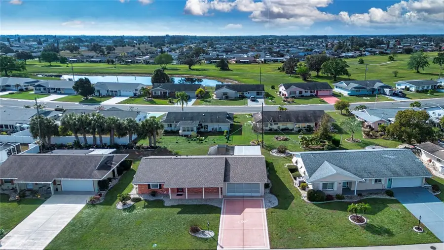 618 Oakmont Avenue, Sun City Center, FL 33573 - Image #3