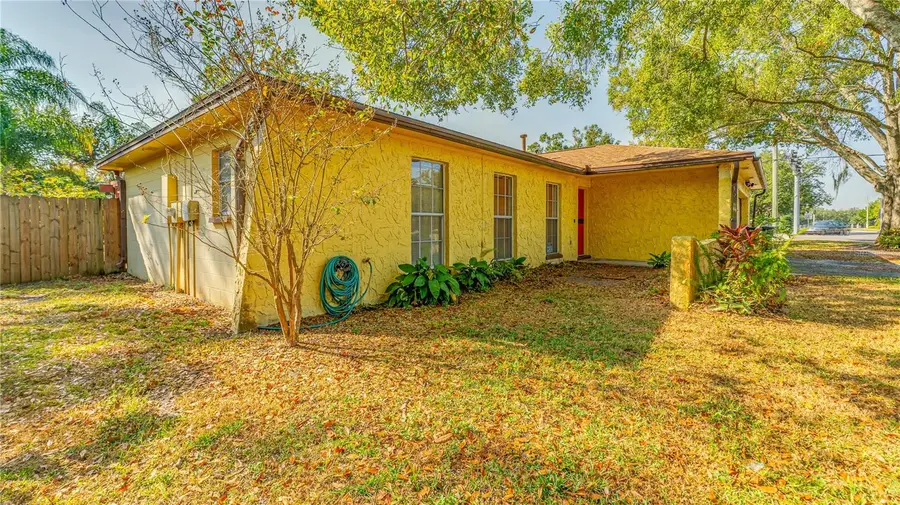 633 Huntington Street, Brandon, FL 33511 - Image #3