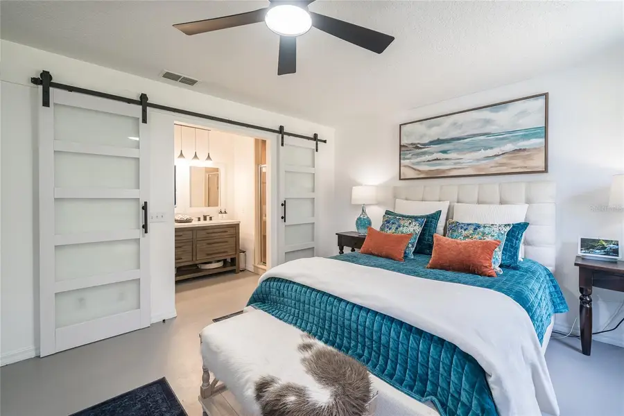 37340 Derbyshire Drive, Zephyrhills, FL 33542 - Image #3