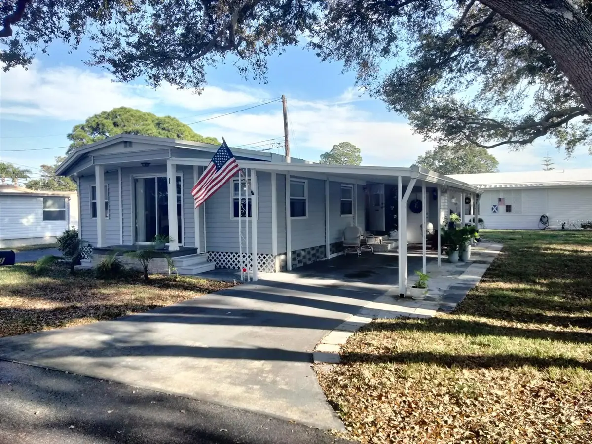 980 7th Street Nw #1, Largo, FL 33770 - Image #1