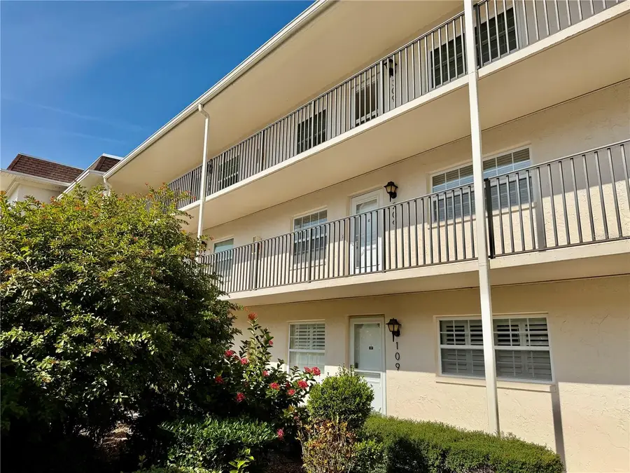 851 Maple Court #209, Dunedin, FL 34698 - Image #2