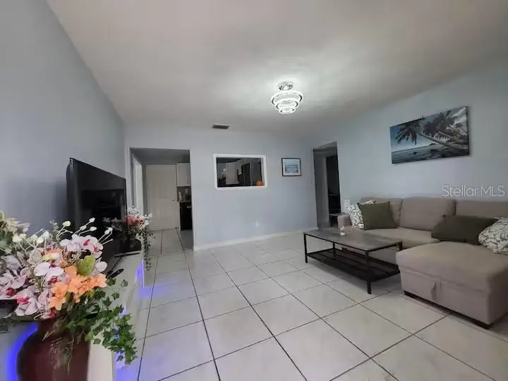 3552 38th Avenue N, Saint Petersburg, FL 33713 - Image #3