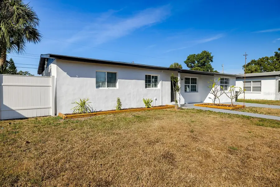 6016 Ambassador Drive, Tampa, FL 33615 - Image #3