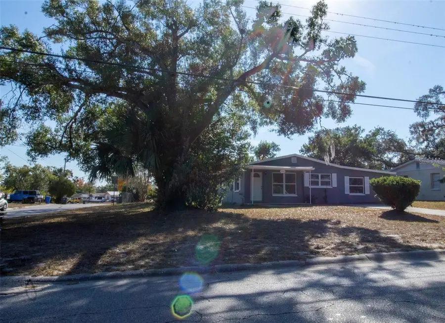 8805 Temple Park Drive, Tampa, FL 33637 - Image #2