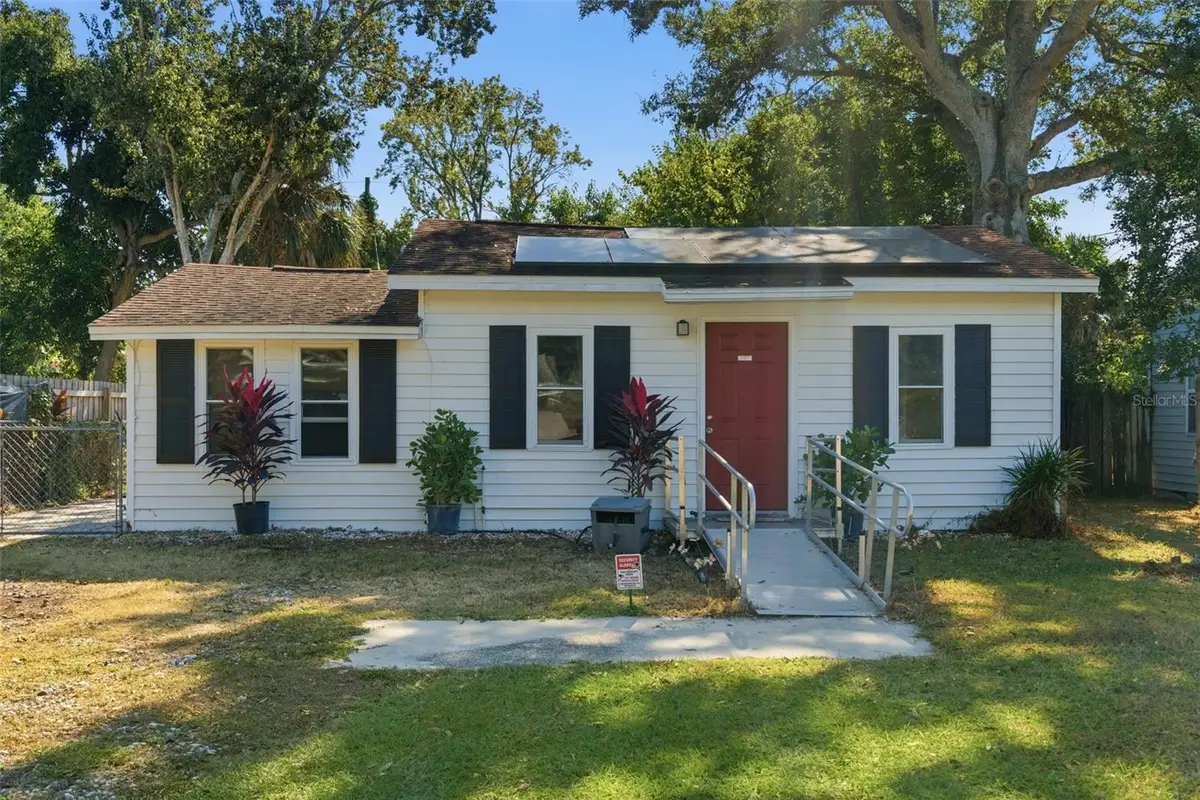 4024 43rd Avenue N, Saint Petersburg, FL 33714 - Image #1