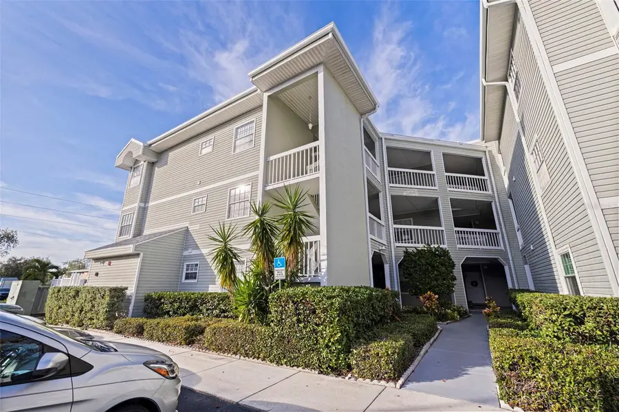 6826 Stones Throw Circle N #11201, Saint Petersburg, FL 33710 - Image #2