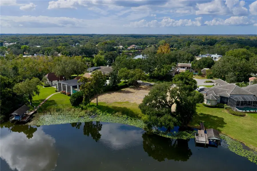 806 Taray De Avila, Tampa, FL 33613 - Image #3