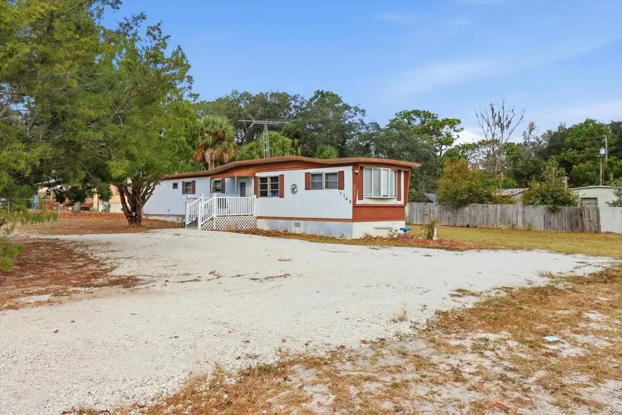7749 W Chassahowitzka Street, Homosassa, FL 34448 - Image #2