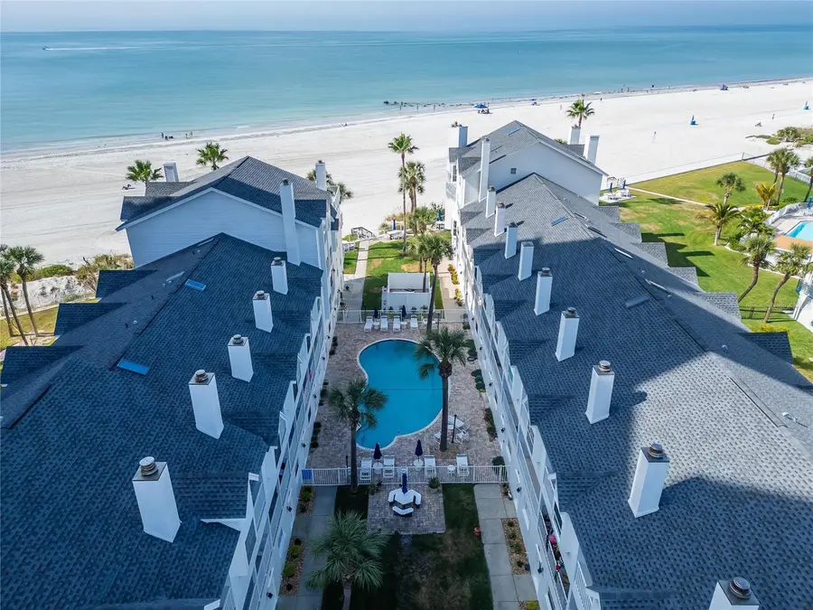 17960 Gulf Boulevard #104, Redington Shores, FL 33708 - Image #3