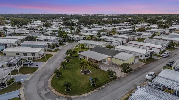 138 Blue Marlin Drive, OLDSMAR, FL 34677