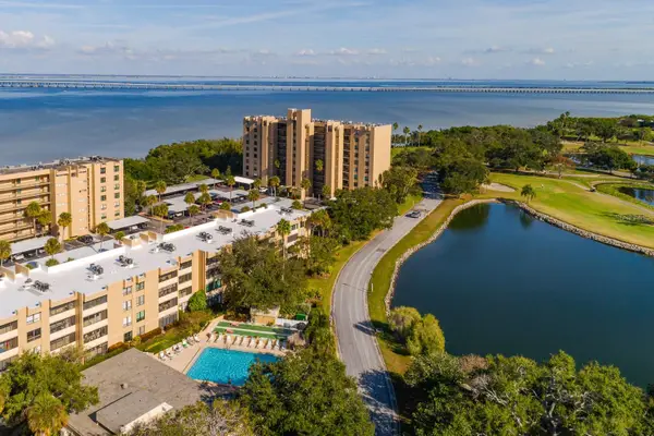 2616 Cove Cay Drive #303, CLEARWATER, FL 33760