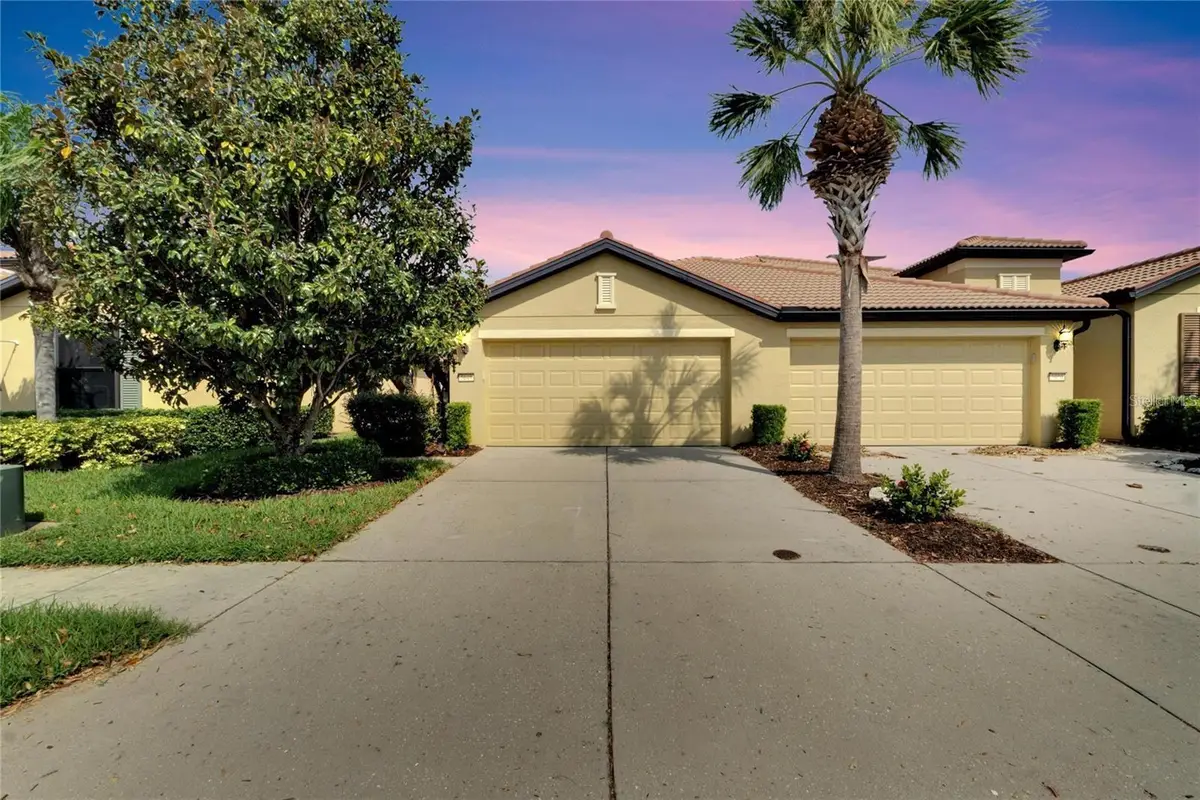 5648 Sunset Falls Drive, Apollo Beach, FL 33572 - Image #1