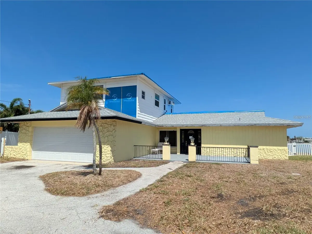 5930 Bahama Way N, Saint Pete Beach, FL 33706 - Image #1