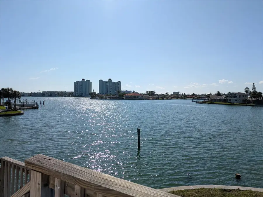 5930 Bahama Way N, Saint Pete Beach, FL 33706 - Image #2