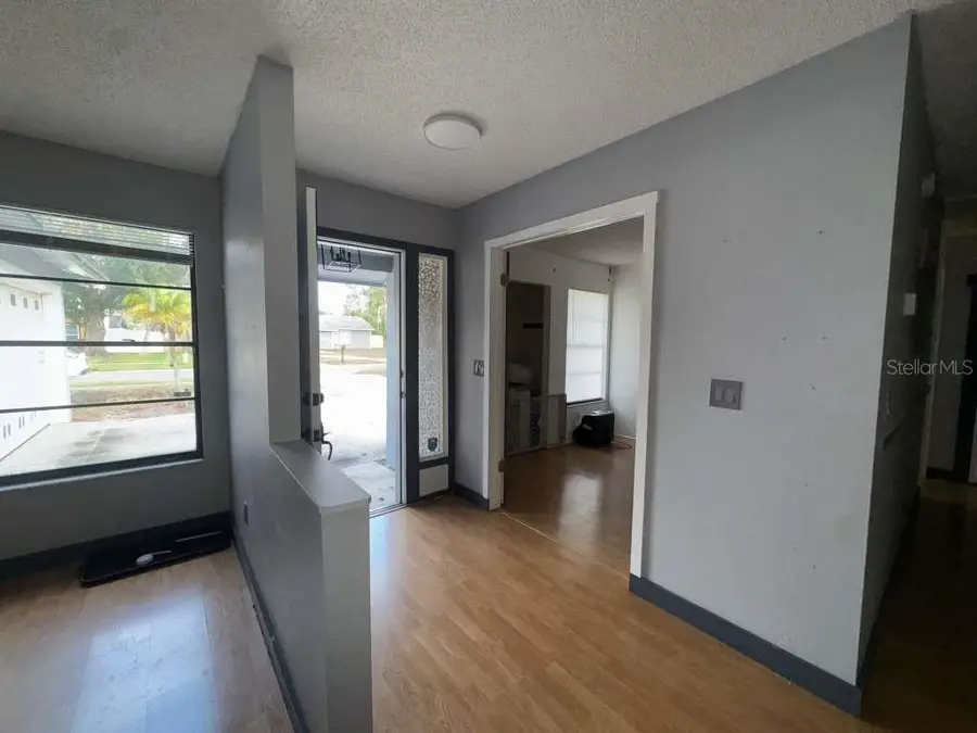 15906 Country Farm Place, Tampa, FL 33624 - Image #3