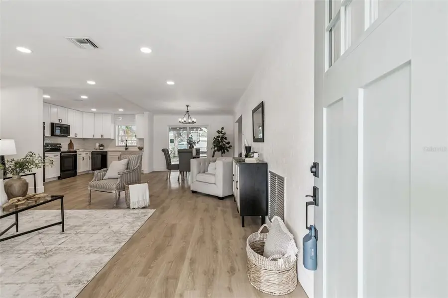 1530 Erin Lane, Clearwater, FL 33755 - Image #3