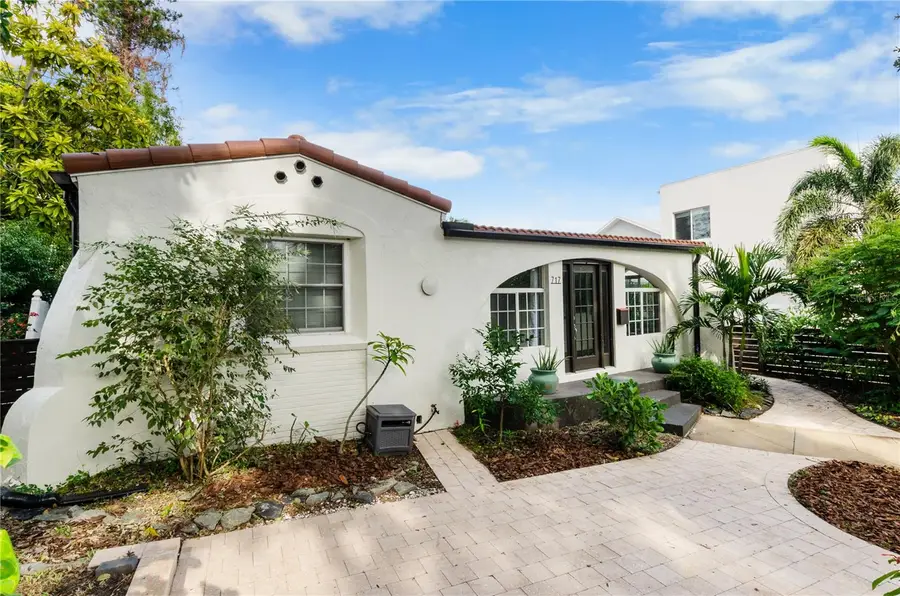 717 19th Avenue N, Saint Petersburg, FL 33704 - Image #2