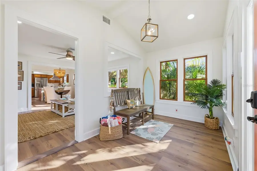 400 4th Avenue Nw, Largo, FL 33770 - Image #3