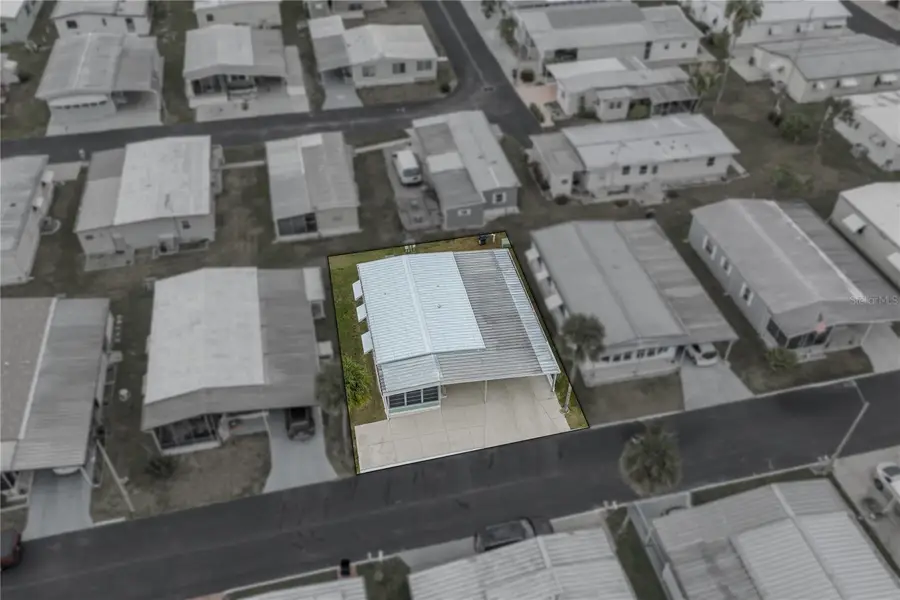 37843 Barcelona Avenue, Zephyrhills, FL 33541 - Image #3