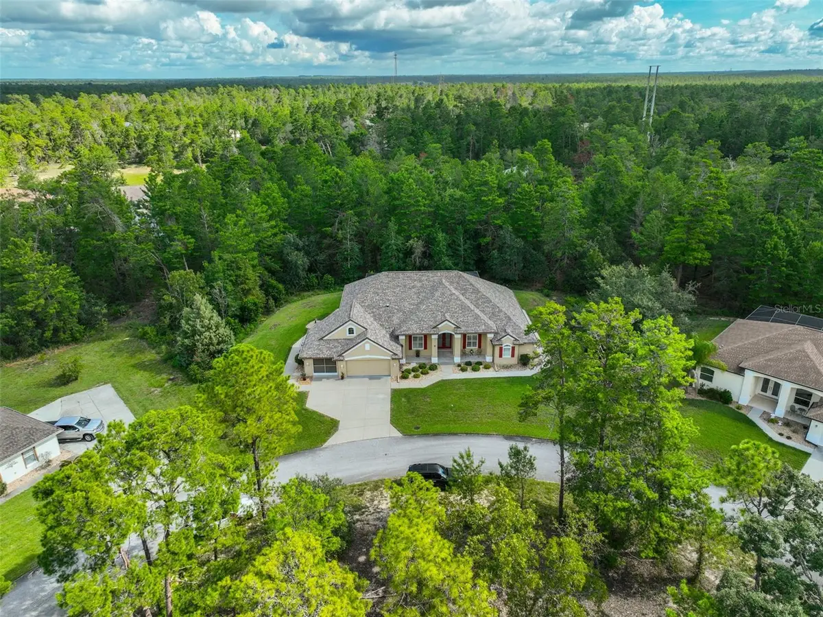 11 Grandifloras Court, Homosassa, FL 34446 - Image #1