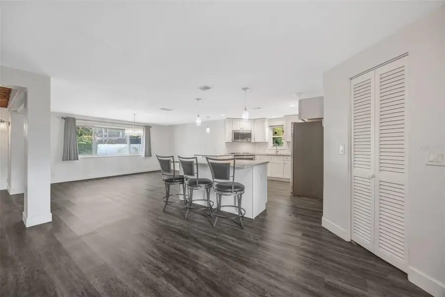 8306 W Forest Circle, Tampa, FL 33615 - Image #3