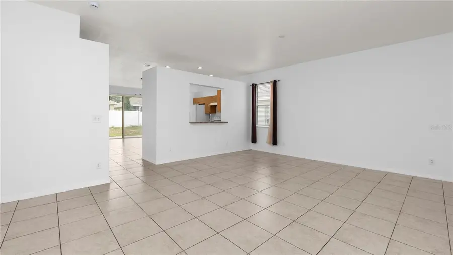 7947 Terrace Ridge Drive, Temple Terrace, FL 33637 - Image #2