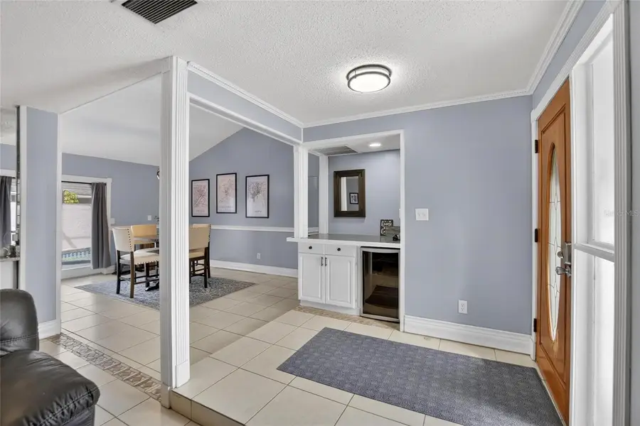 5802 Tampa Shores Boulevard, Tampa, FL 33615 - Image #3