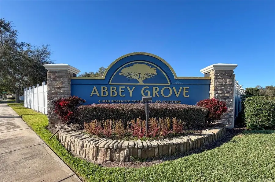 2712 Abbey Grove Drive, Valrico, FL 33594 - Image #2