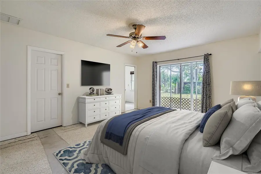 7222 Meadowbrook Drive, Sarasota, FL 34243 - Image #3