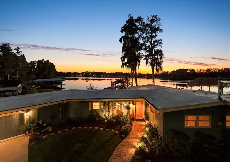 122 Lake Drive, Lutz, FL 33548 - Image #2