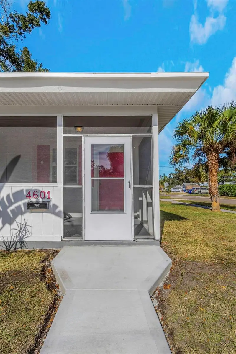 4601 21st Avenue S, Saint Petersburg, FL 33711 - Image #2