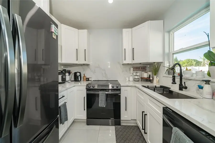 710 E 114th Avenue, Tampa, FL 33612 - Image #3