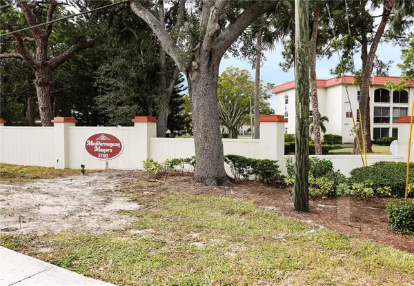 2700 Bayshore Boulevard #2105, DUNEDIN, FL 34698