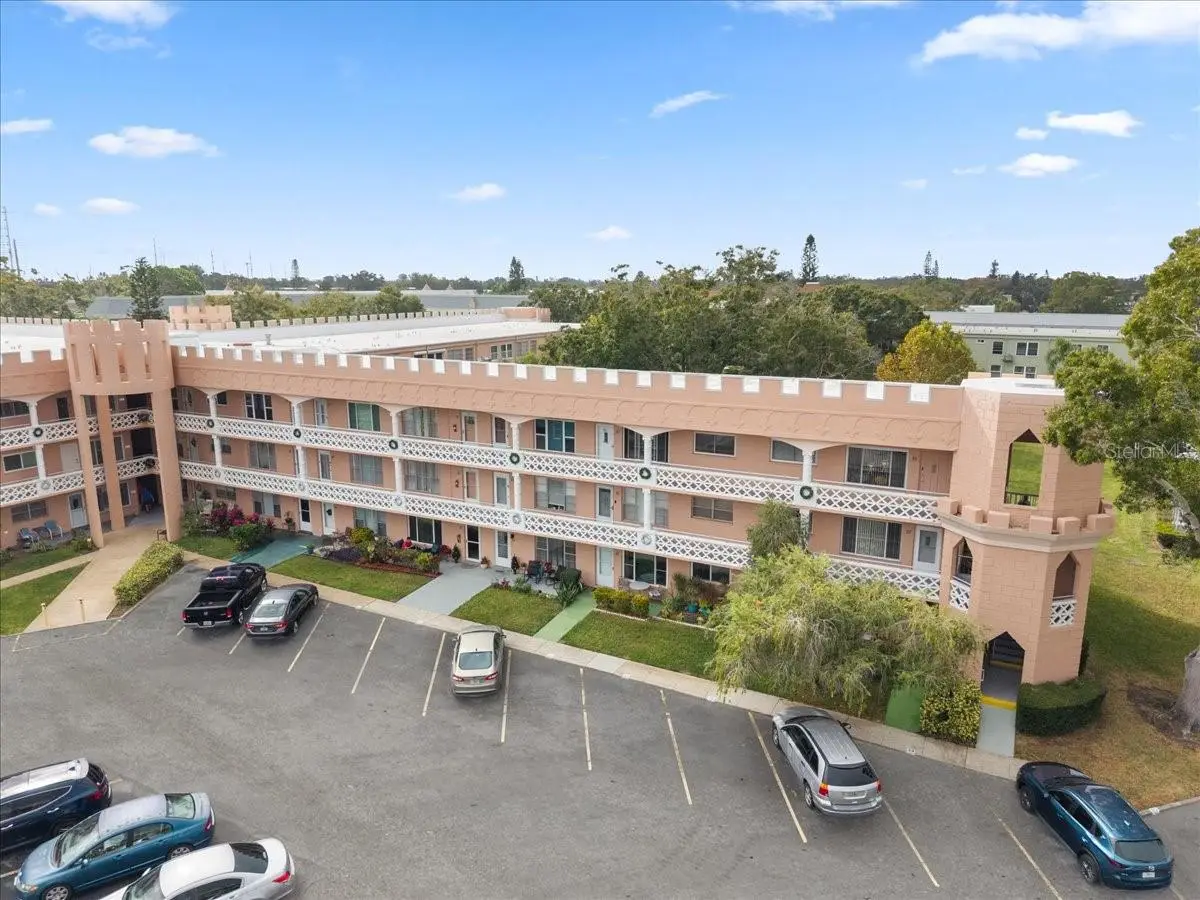 2457 Ecuadorian Way #27, Clearwater, FL 33763 - Image #1