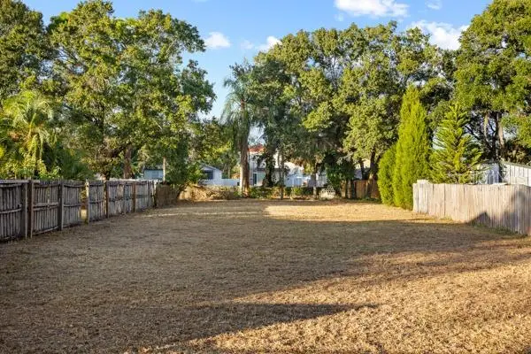 8715 Mayflower Road, Tampa, FL 33615 - Image #2