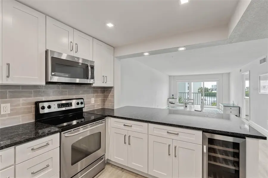 51 Island Way #411, Clearwater Beach, FL 33767 - Image #2