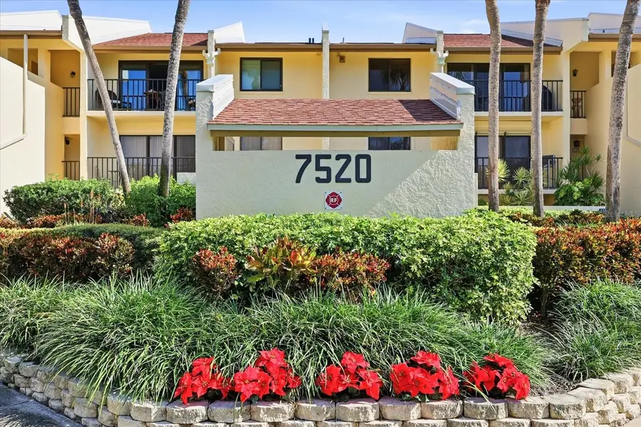 7520 Sunshine Skyway Lane S #T19, Saint Petersburg, FL 33711 - Image #3