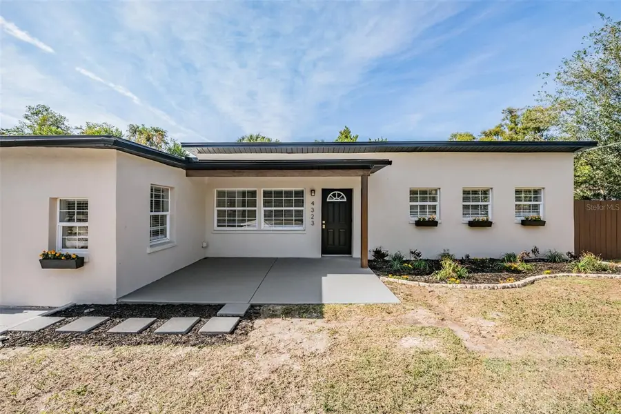 4323 S Lois Avenue, Tampa, FL 33611 - Image #2
