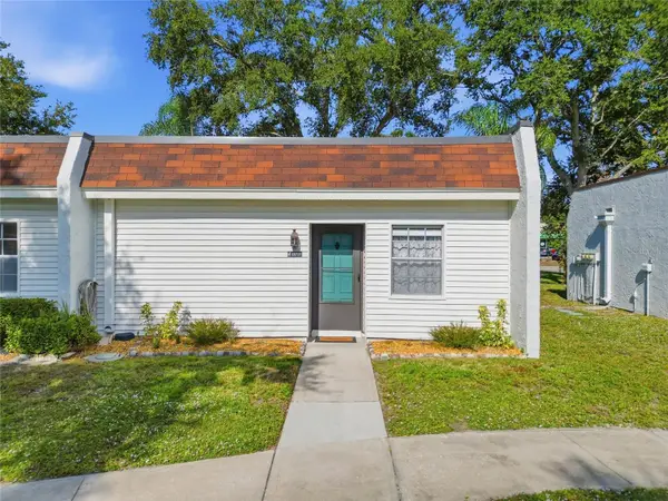 13717 Mission Oaks Boulevard, SEMINOLE, FL 33776