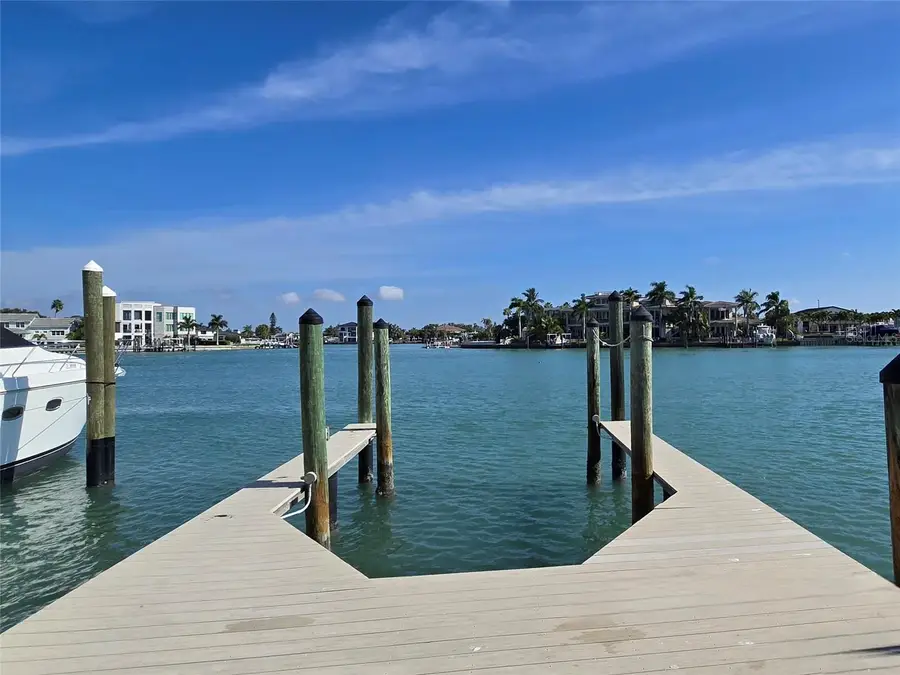 10025 Gulf Boulevard, Treasure Island, FL 33706 - Image #3