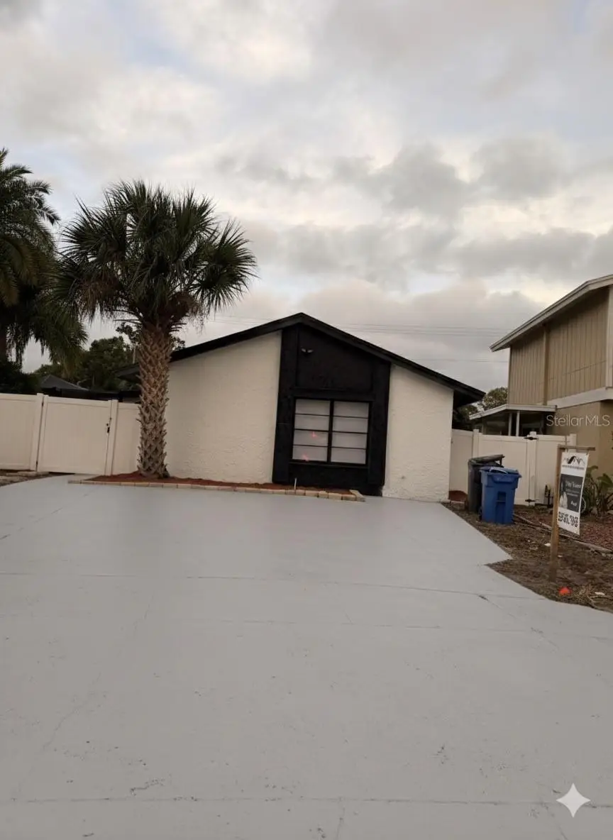 10507 Parkcrest Drive, Tampa, FL 33624 - Image #1