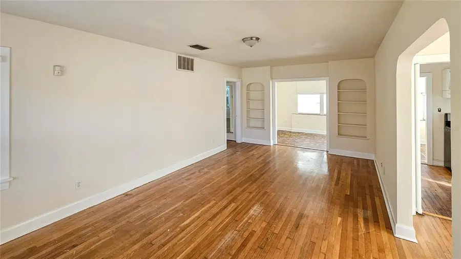 860 16th Avenue S, Saint Petersburg, FL 33701 - Image #3