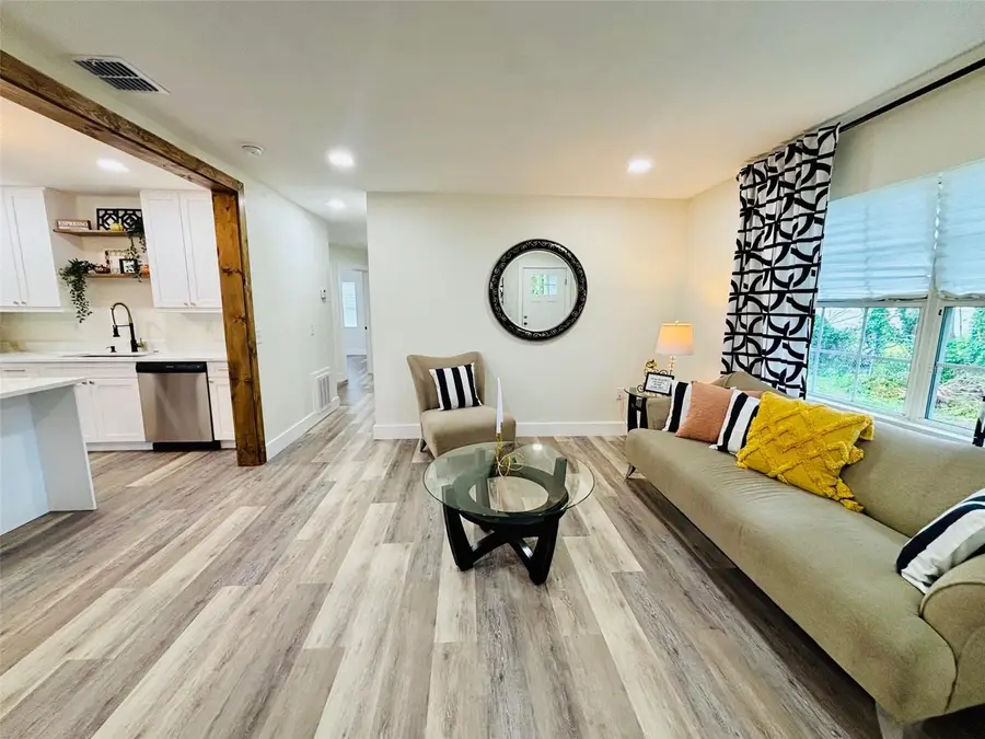 6411 N 34th Street, Tampa, FL 33610 - Image #3