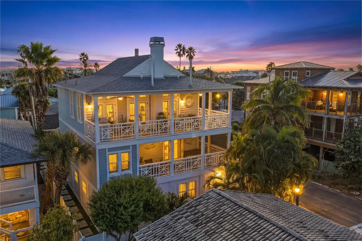 114 88th Avenue, Treasure Island, FL 33706 - Image #1