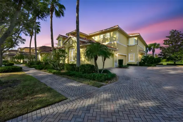 1417 Emerald Dunes Drive, SUN CITY CENTER, FL 33573