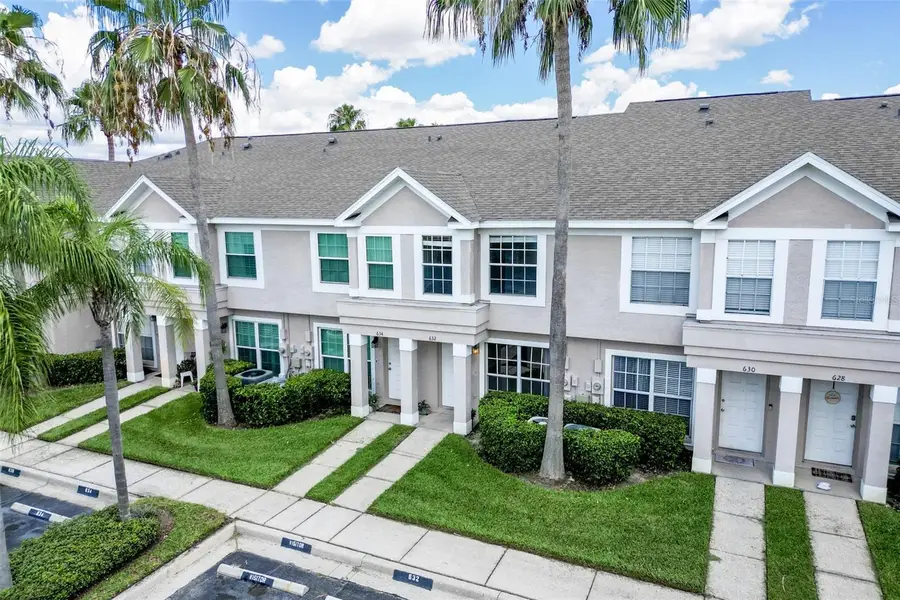 632 Kensington Lake Cir, Brandon, FL 33511 - Image #2