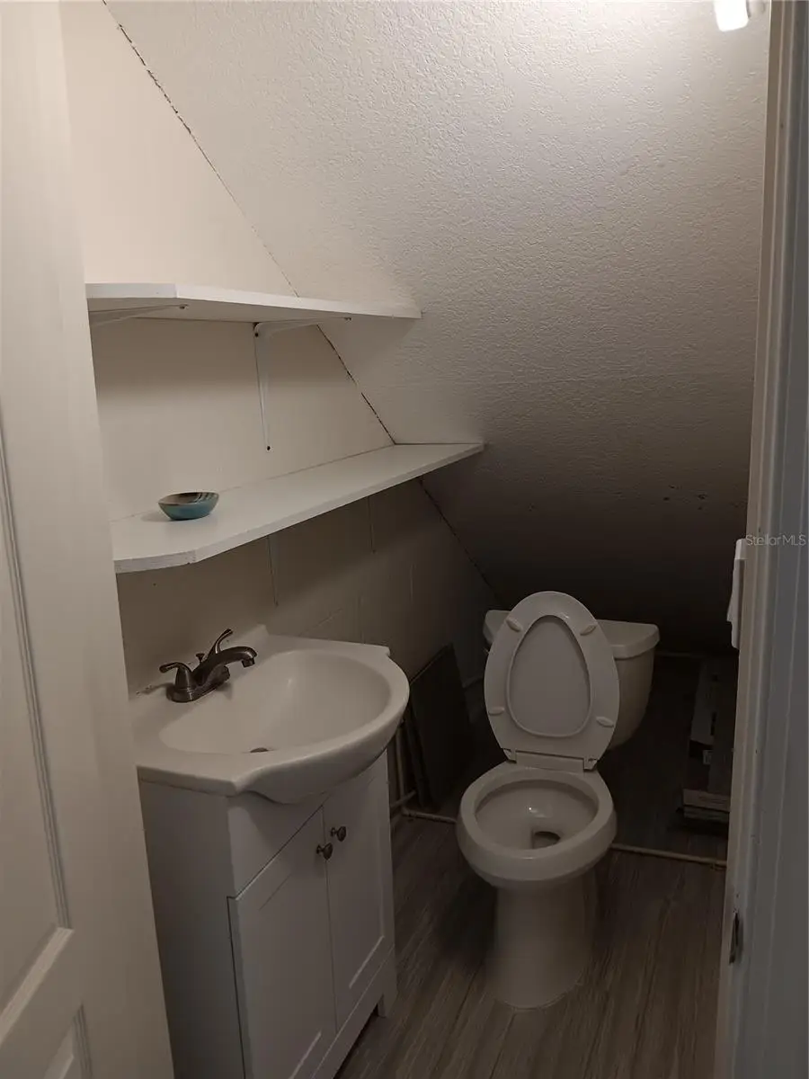 200 Brightwater Drive #1, Clearwater Beach, FL 33767 - Image #3