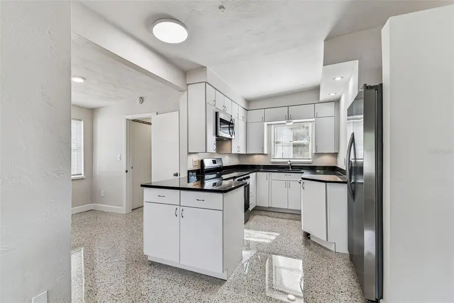 4430 13th Avenue N, Saint Petersburg, FL 33713 - Image #3